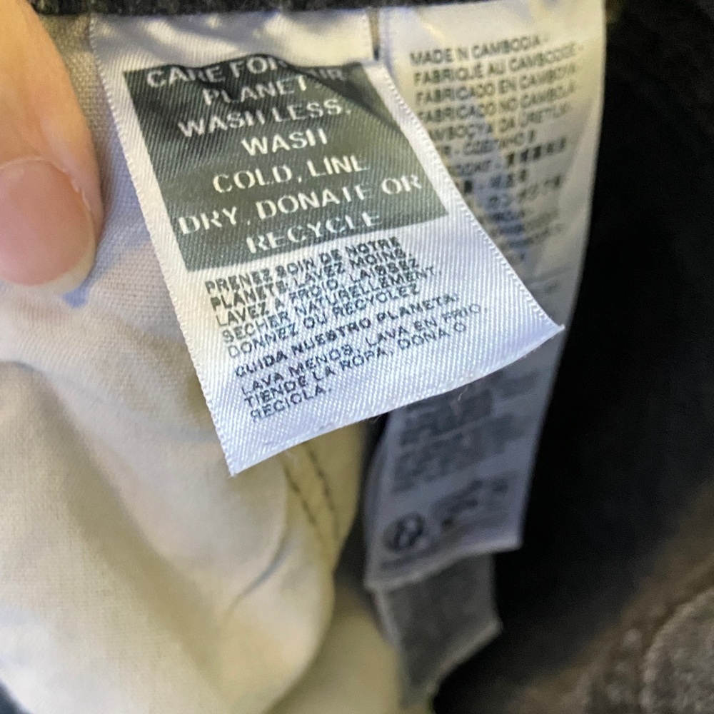 Levi's Black Straight Leg Jeans with Label Detail - Picture 2 of 7